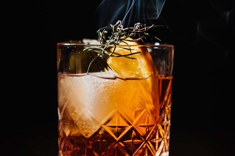 Classically inspired cocktail