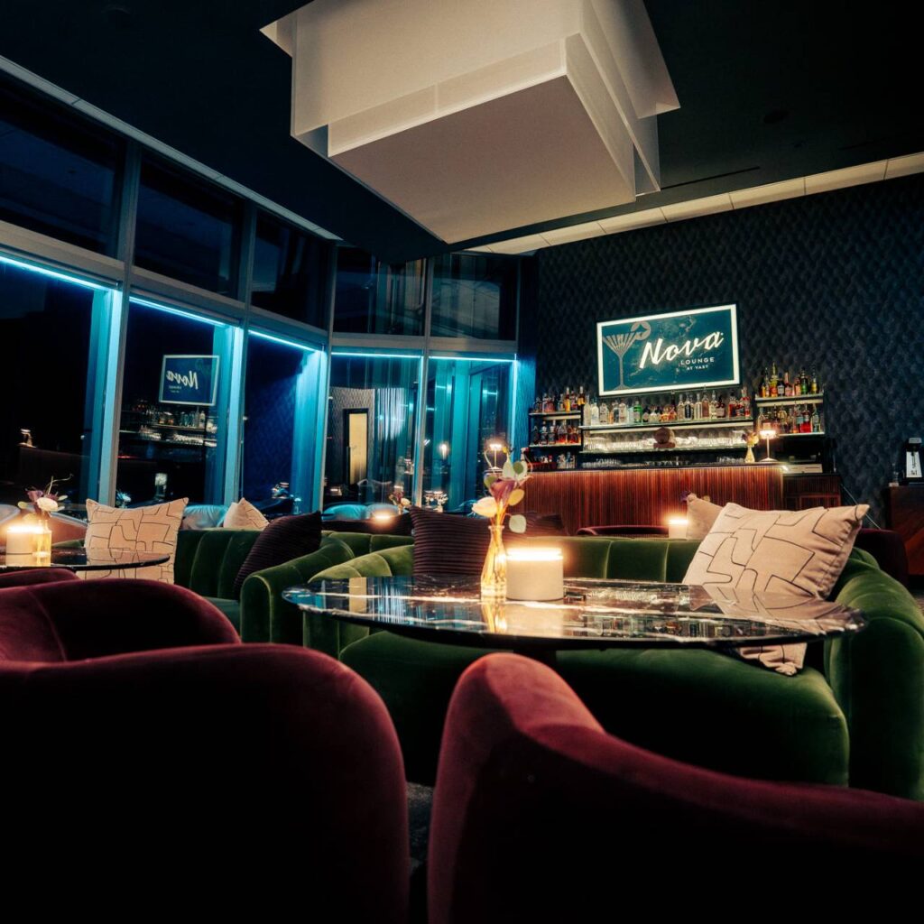 Nova Lounge Vast OKC